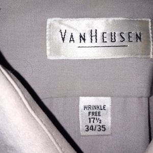 Van heusen button dress shirt wrinkle free
